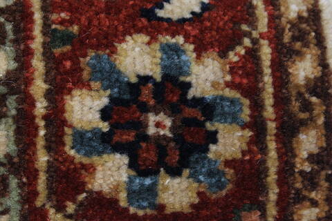 Serapi White Runner Hand Knotted 26 X 60  Area Rug 250-24822 Image 7