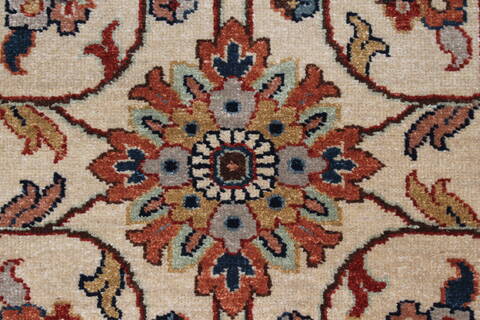 Mahal Beige Runner Hand Knotted 20 X 511  Area Rug 250-24826 Image 4
