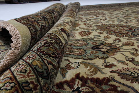 Tabriz Beige Hand Knotted 1110 X 152  Area Rug 250-24842 Image 10