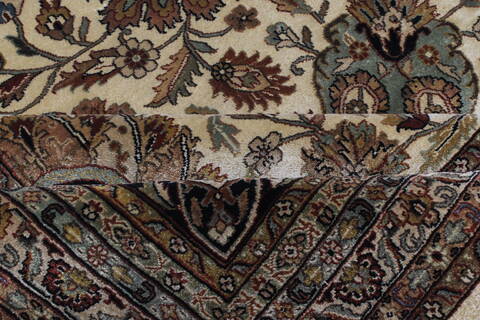 Tabriz Beige Hand Knotted 1110 X 152  Area Rug 250-24842 Image 12