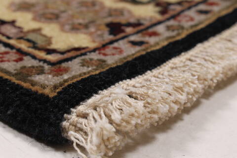 Haji Jalili Black Runner Hand Knotted 26 X 68  Area Rug 250-24851 Image 5