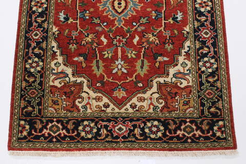 Serapi Red Runner Hand Knotted 27 X 60  Area Rug 250-24890 Image 4