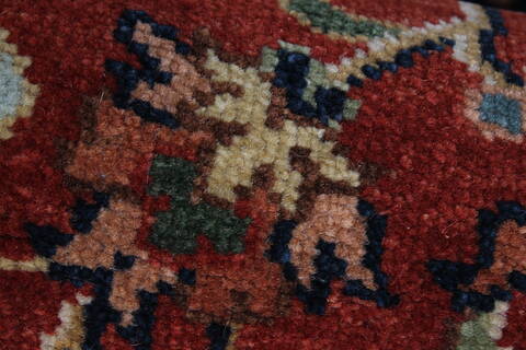 Serapi Red Runner Hand Knotted 27 X 60  Area Rug 250-24890 Image 8