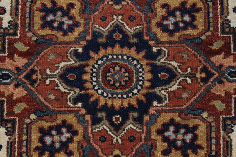 Serapi White Runner Hand Knotted 26 X 61  Area Rug 250-24912 Image 2