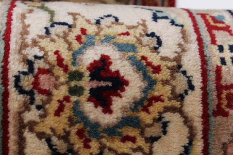Isfahan Red Runner Hand Knotted 27 X 62  Area Rug 250-24985 Image 11