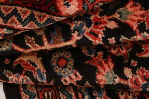 Mahal Red Runner Hand Knotted 45 X 119  Area Rug 100-25061 Image 3