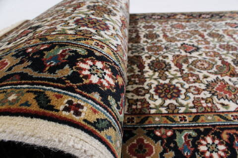 Herati Beige Runner Hand Knotted 27 X 80  Area Rug 250-25113 Image 10
