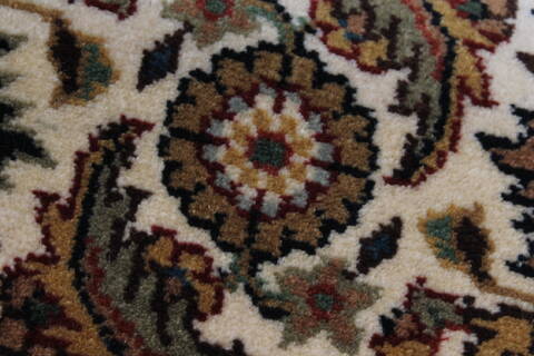 Herati Beige Runner Hand Knotted 27 X 80  Area Rug 250-25113 Image 7