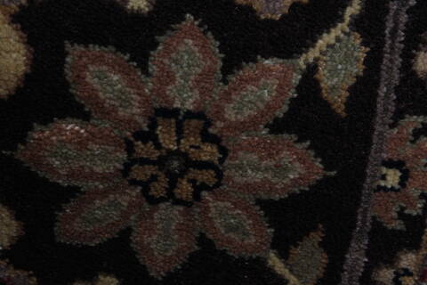 Agra Beige Runner Hand Knotted 27 X 118  Area Rug 250-25144 Image 6
