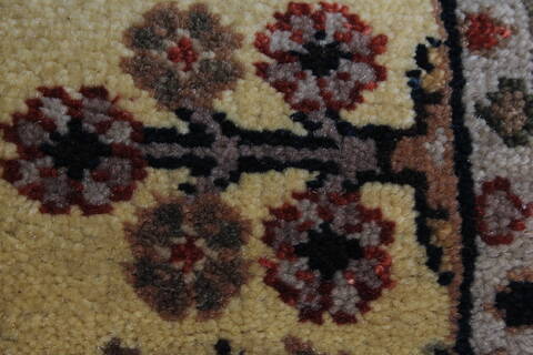 Agra Beige Runner Hand Knotted 27 X 118  Area Rug 250-25144 Image 9