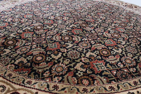 Herati Beige Round Hand Knotted 51 X 51  Area Rug 250-25209 Image 1