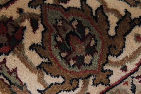 Herati Beige Round Hand Knotted 51 X 51  Area Rug 250-25209 Image 9