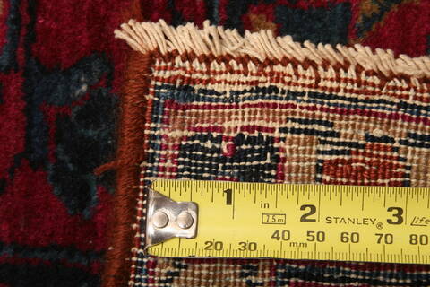 Sarouk Red Hand Knotted 87 X 115  Area Rug 100-25227 Image 7