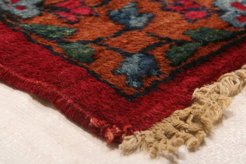 Kerman Red Hand Knotted 97 X 131  Area Rug 100-25228 Image 9