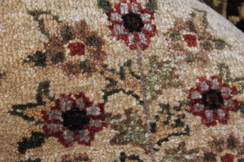 Agra Beige Hand Knotted 50 X 73  Area Rug 250-25279 Image 10