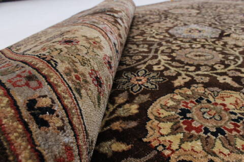 Agra Beige Hand Knotted 50 X 73  Area Rug 250-25279 Image 11