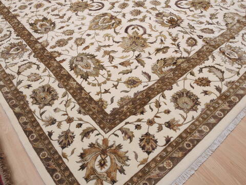 Kashan White Hand Knotted 100 X 145  Area Rug 100-25296 Image 13