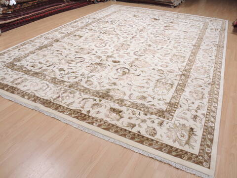 Kashan White Hand Knotted 100 X 145  Area Rug 100-25296 Image 6