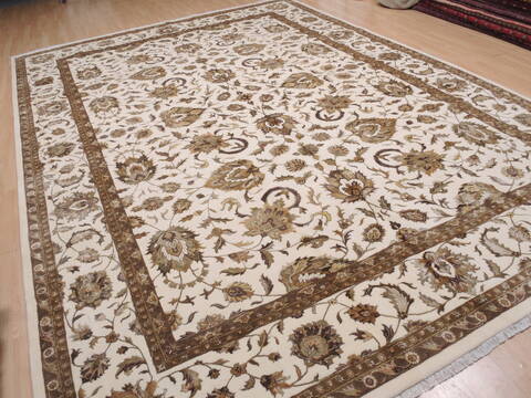 Kashan White Hand Knotted 100 X 145  Area Rug 100-25296 Image 9