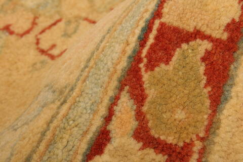 Agra Beige Hand Knotted 103 X 143  Area Rug 100-25304 Image 1