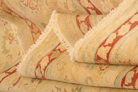 Agra Beige Hand Knotted 103 X 143  Area Rug 100-25304 Image 4