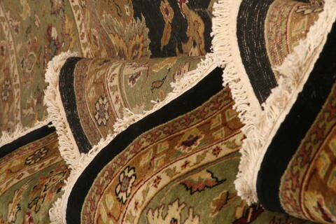 Kashan Multicolor Hand Knotted 101 X 1310  Area Rug 100-25309 Image 4