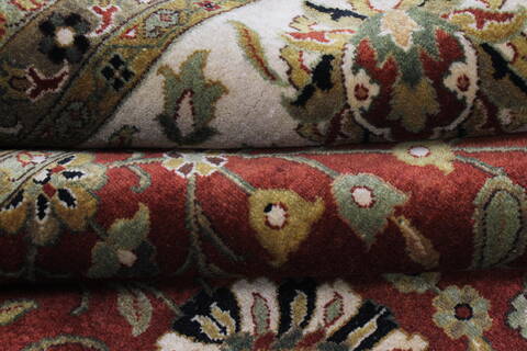 Kashan Beige Hand Knotted 810 X 122  Area Rug 250-25324 Image 12
