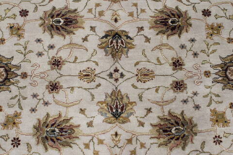 Kashan Beige Hand Knotted 92 X 1111  Area Rug 250-25325 Image 4