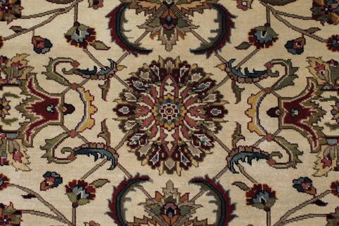 Kashan Beige Hand Knotted 90 X 117  Area Rug 250-25328 Image 5
