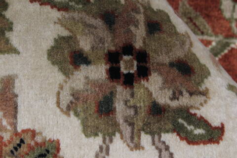 Tabriz Beige Hand Knotted 91 X 1110  Area Rug 250-25340 Image 8