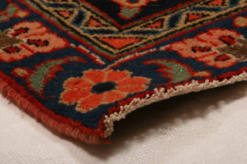 Kashan Red Hand Knotted 101 X 134  Area Rug 100-25344 Image 10