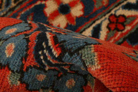 Kashan Red Hand Knotted 101 X 134  Area Rug 100-25344 Image 2
