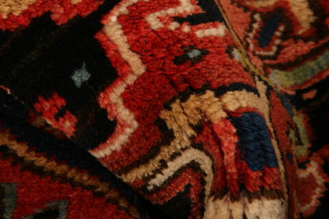 Heriz Red Hand Knotted 109 X 134  Area Rug 100-25443 Image 1