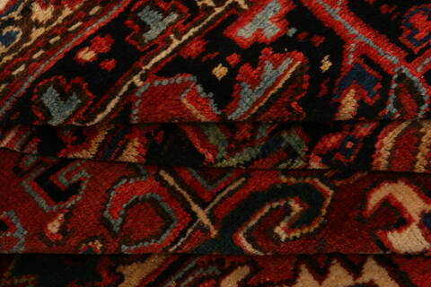 Heriz Red Hand Knotted 109 X 134  Area Rug 100-25443 Image 5
