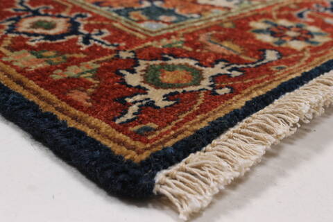 Serapi Blue Hand Knotted 20 X 40  Area Rug 250-25463 Image 6