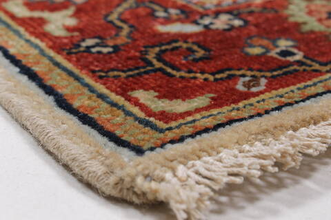 Serapi Beige Runner Hand Knotted 26 X 61  Area Rug 250-25598 Image 5