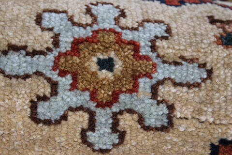 Serapi Beige Runner Hand Knotted 26 X 61  Area Rug 250-25598 Image 7