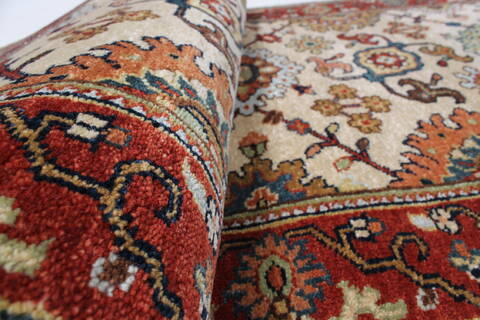 Serapi Beige Runner Hand Knotted 26 X 61  Area Rug 250-25598 Image 9