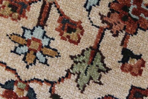 Serapi Beige Runner Hand Knotted 21 X 60  Area Rug 250-25610 Image 6
