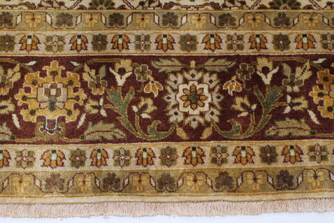 Indo-Persian Beige Hand Knotted 811 X 111  Area Rug 250-25668 Image 3