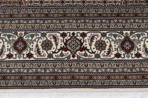 Mahi Beige Hand Knotted 82 X 114  Area Rug 250-25673 Image 1