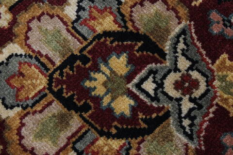 Kashan Beige Hand Knotted 90 X 118  Area Rug 250-25679 Image 6