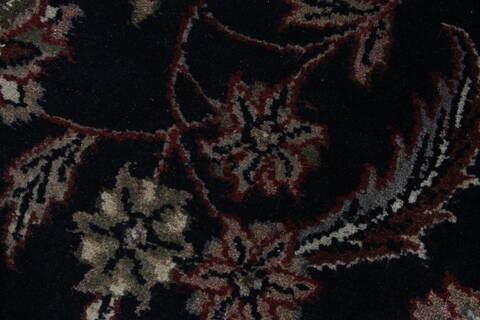 Kashan Beige Hand Knotted 90 X 124  Area Rug 250-25693 Image 1