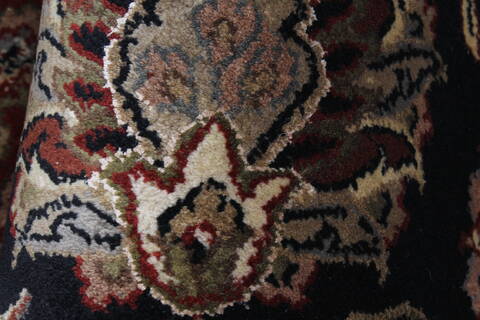 Kashan Beige Hand Knotted 90 X 124  Area Rug 250-25693 Image 2