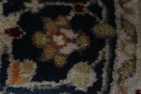 Kashan Beige Runner Hand Knotted 27 X 510  Area Rug 250-25704 Image 5