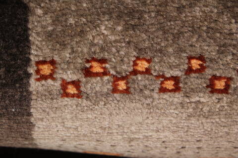 Modern Brown Runner Hand Knotted 27 X 60  Area Rug 250-25706 Image 7