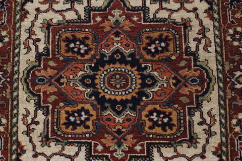 Serapi Beige Runner Hand Knotted 26 X 510  Area Rug 250-25729 Image 2