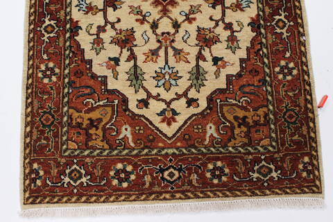 Serapi Beige Runner Hand Knotted 26 X 510  Area Rug 250-25729 Image 3