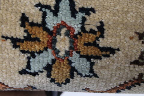 Serapi Beige Runner Hand Knotted 26 X 510  Area Rug 250-25729 Image 6
