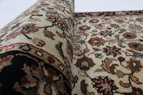 Kashmar Beige Runner Hand Knotted 28 X 60  Area Rug 250-25741 Image 9